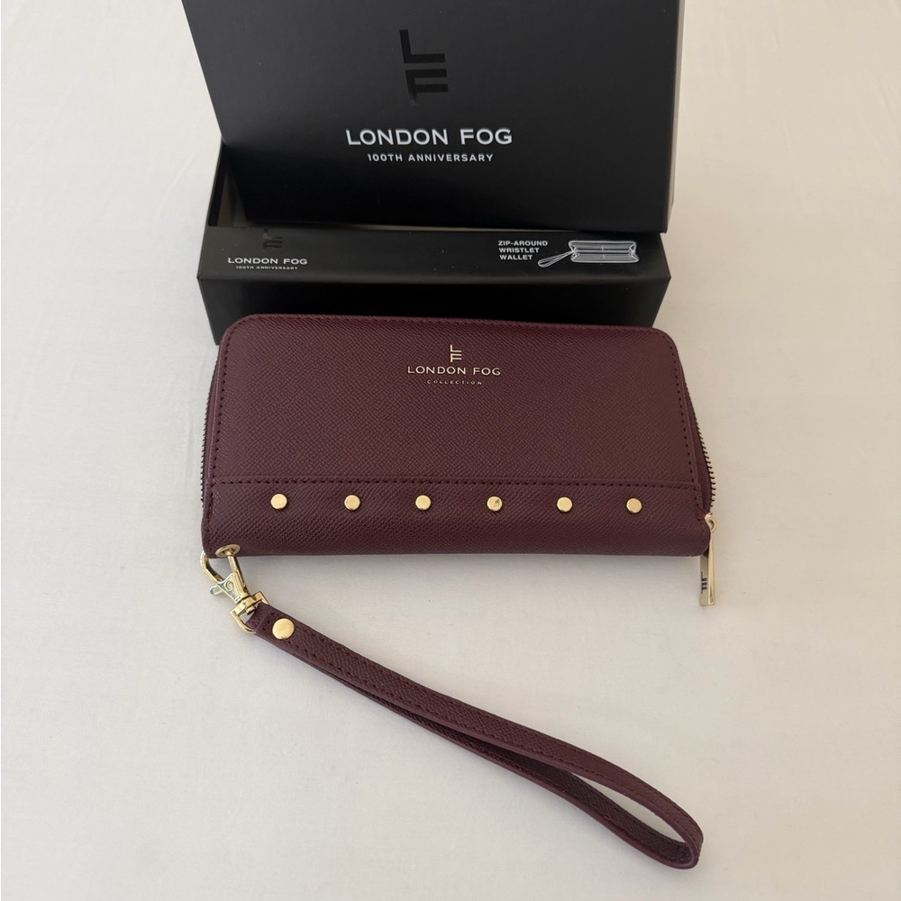 London Fog Maroon Wristlet with Gold Accents